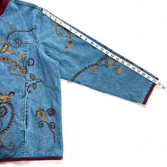 Y2K Denim & Co Embroidered Art To Wear Button Front Boho Denim Jean Jacket SZ M - Picture 5 of 15